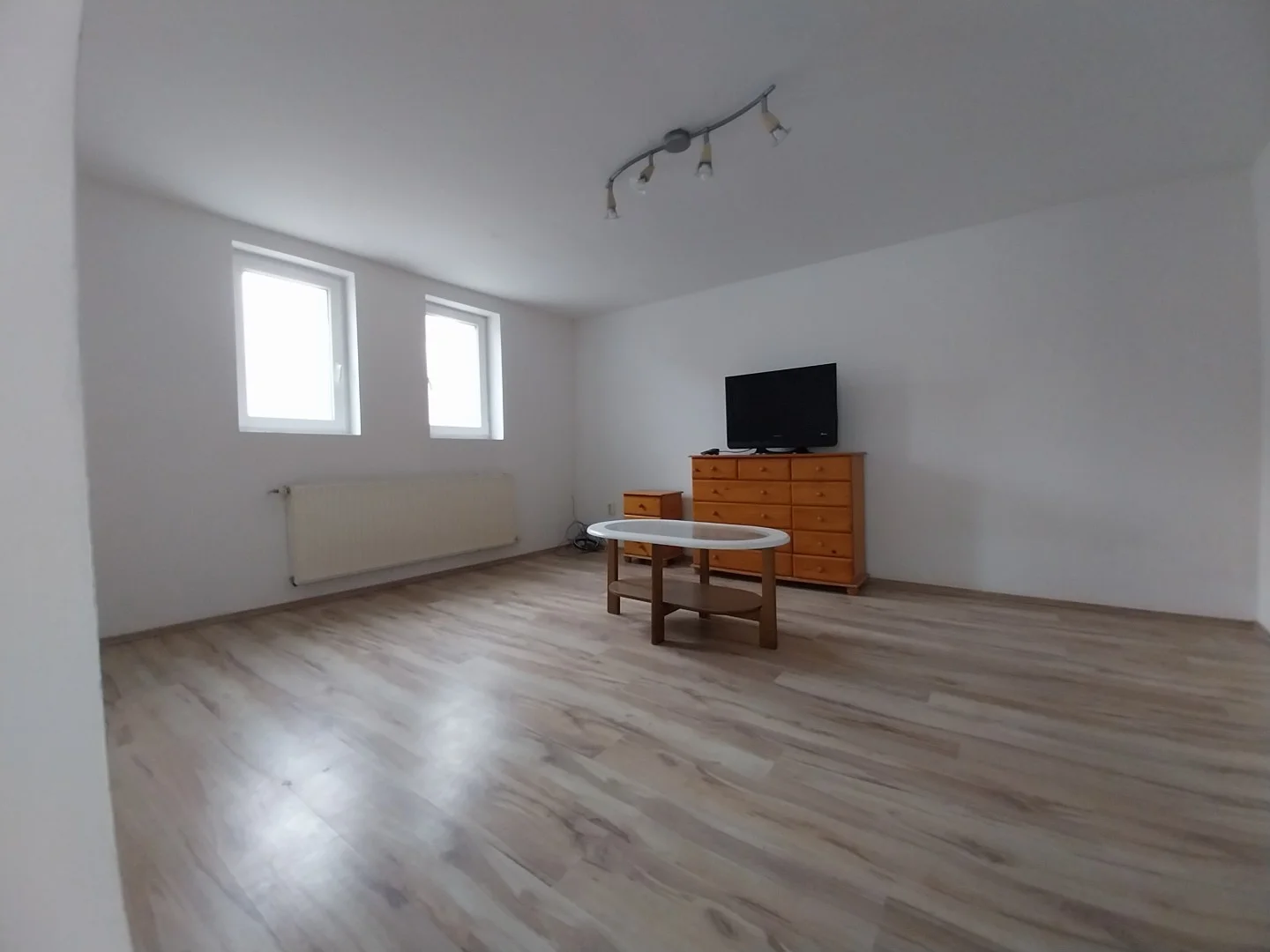 Kiadó tégla lakás Debrecenben - Kép 5