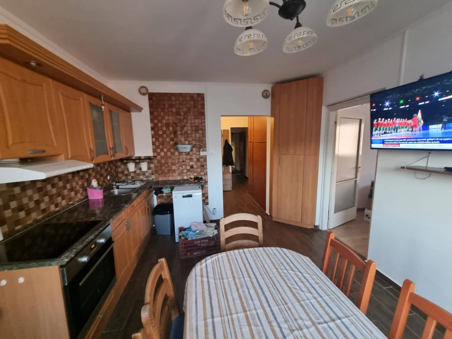 Kiadó panel lakás Debrecenben