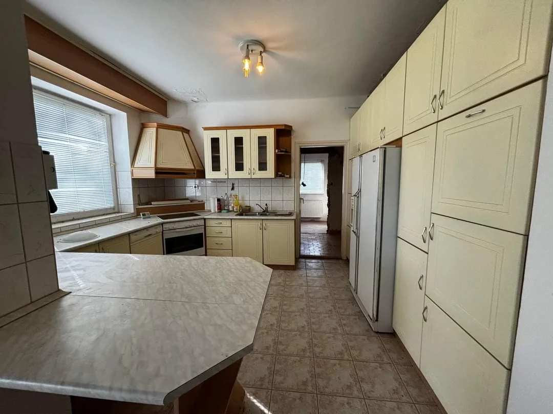 Eladó családi ház Orosházan - Kép 8