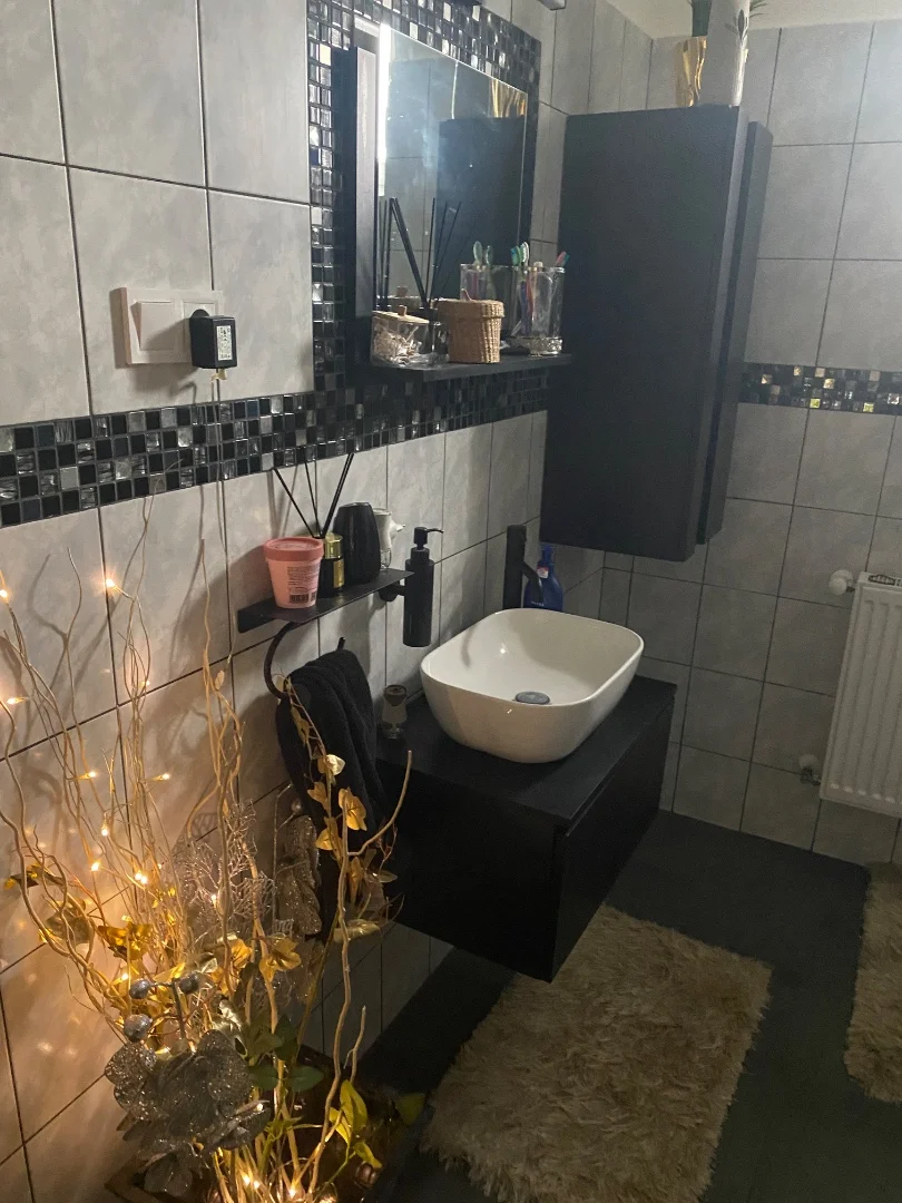 Eladó családi ház Csincsen - Kép 18