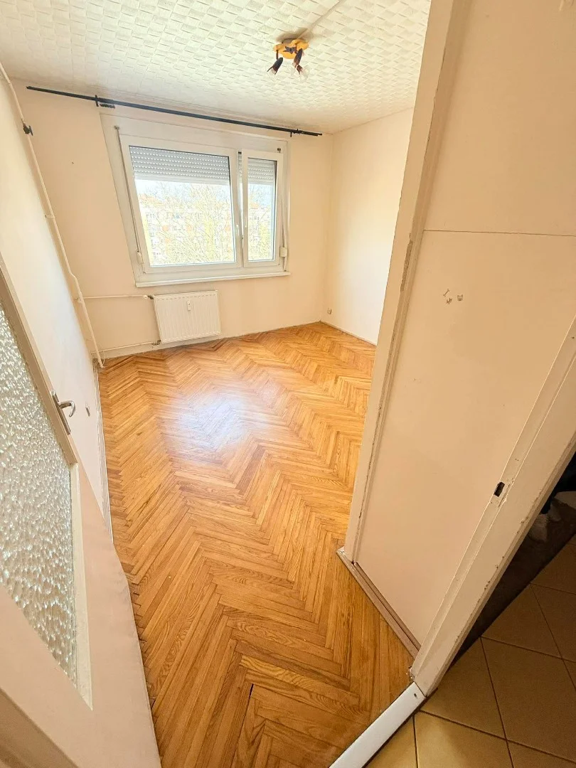 Eladó panel lakás Kazincbarcikan - Kép 7