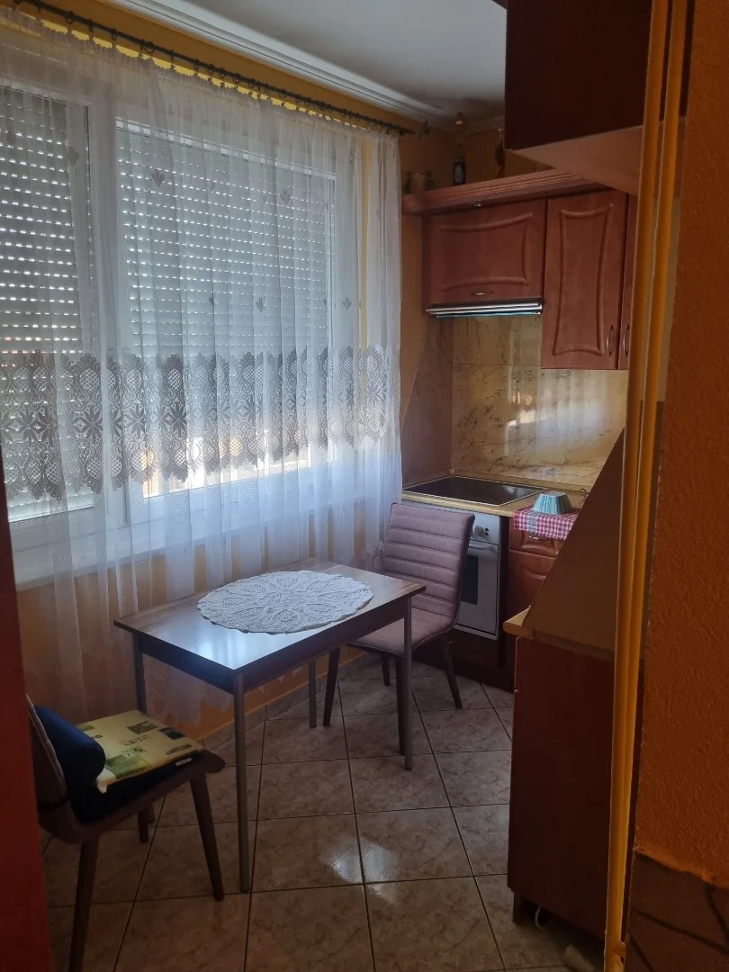 Eladó panel lakás Mosonmagyaróváron - Kép 5