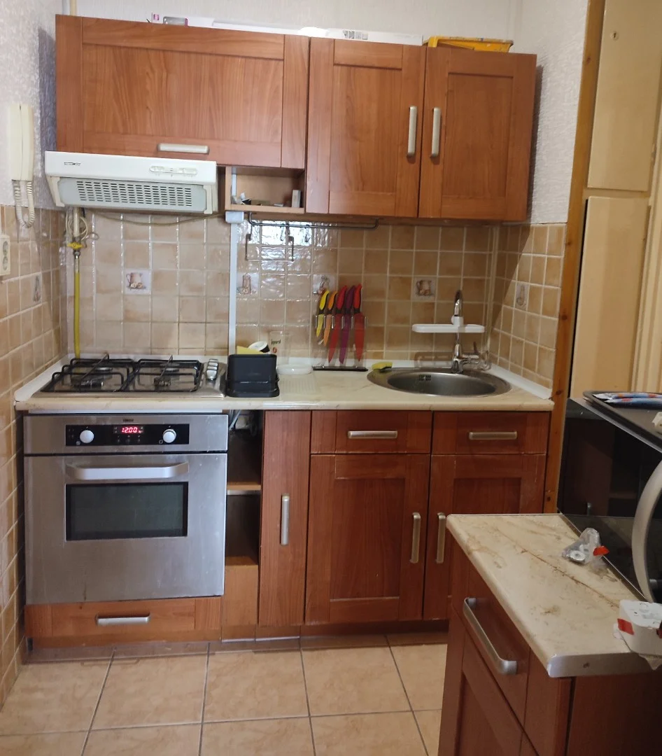 Kiadó panel lakás Budapest 08. ker.en - Kép 5