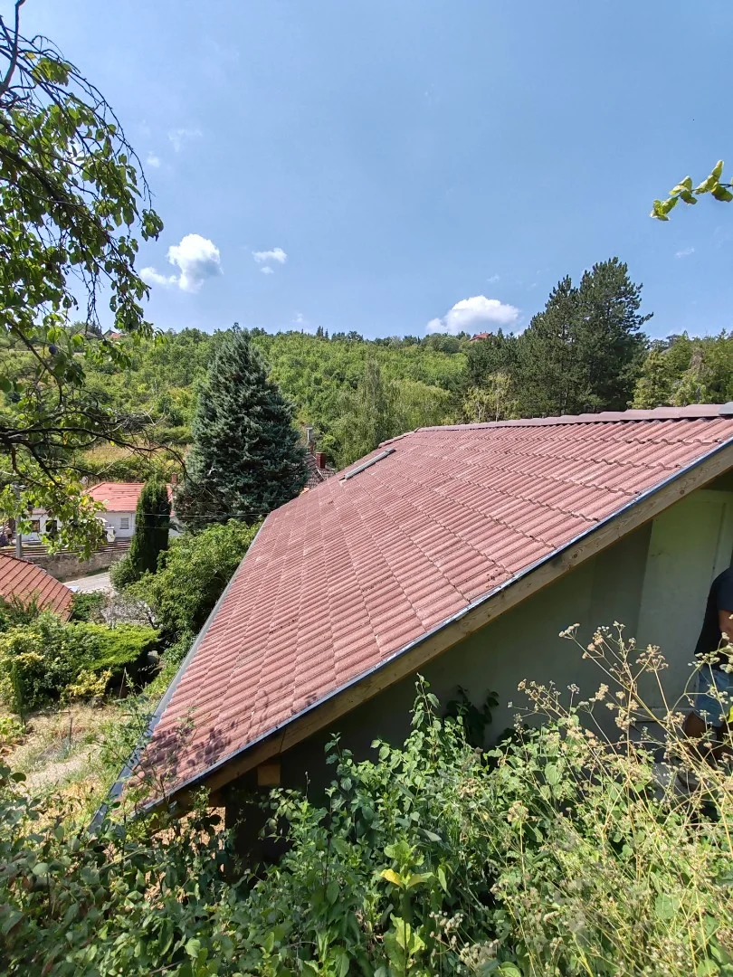 Eladó családi ház Pécsen - Kép 3