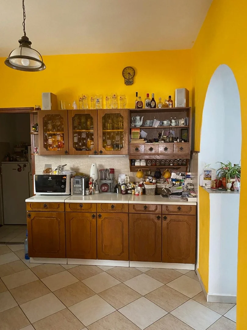 Eladó családi ház Veszprémben - Kép 5