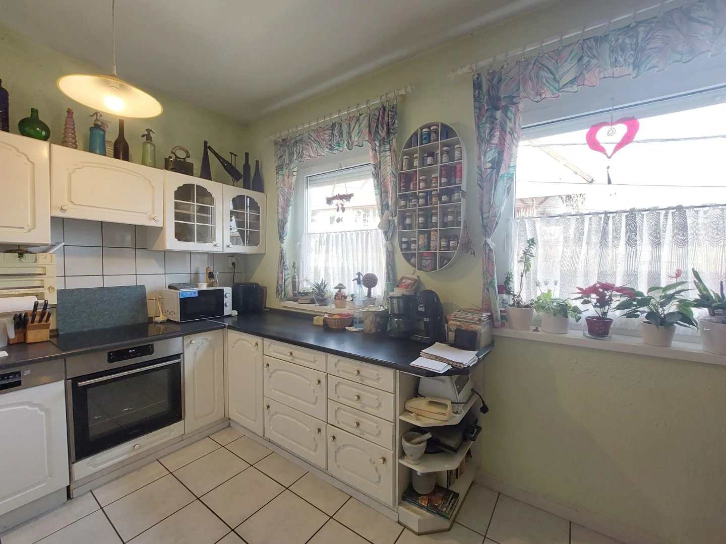 Eladó családi ház Pécsen - Kép 5