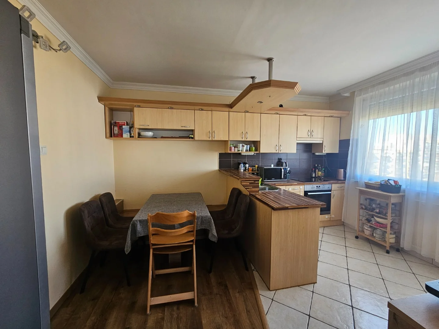 Eladó panel lakás Debrecenben - Kép 5