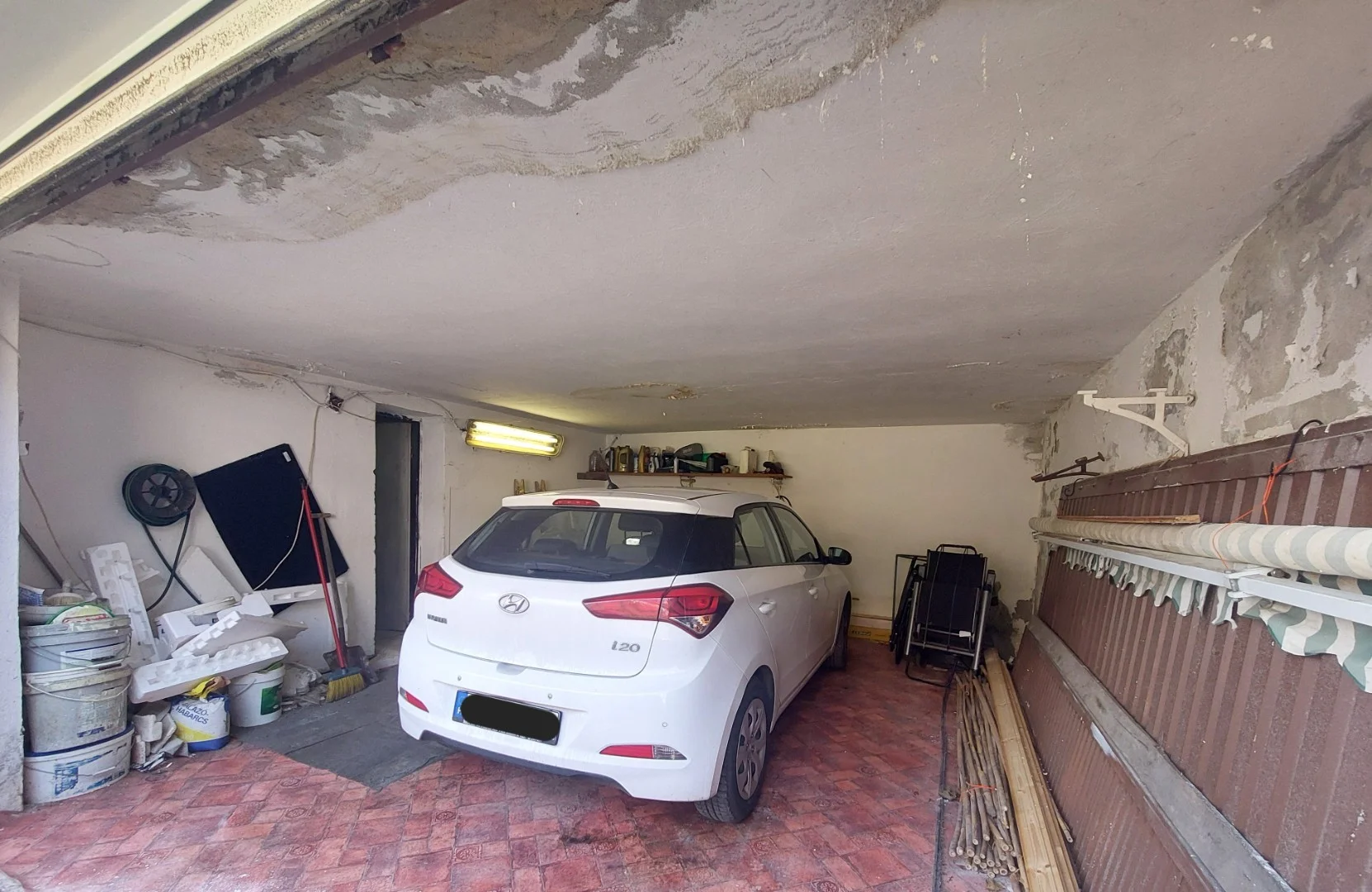 Eladó családi ház Pécsen - Kép 19