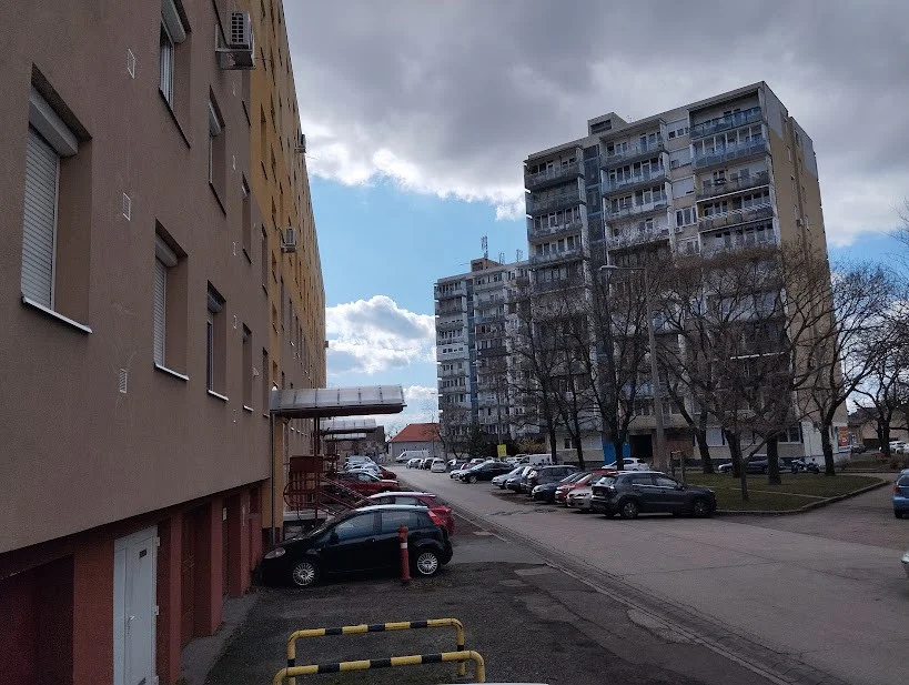 Eladó panel lakás Budapest 15. ker.en