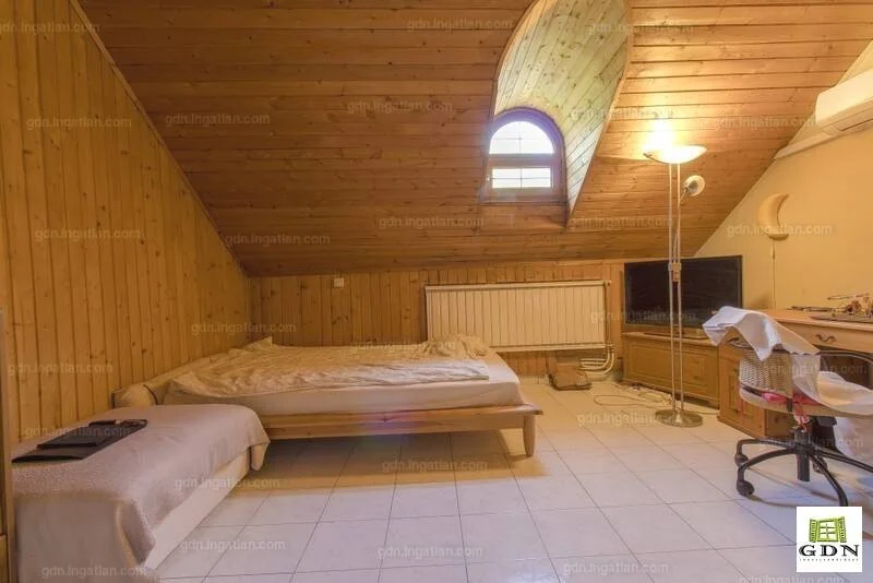 Eladó családi ház Sülysápon - Kép 8