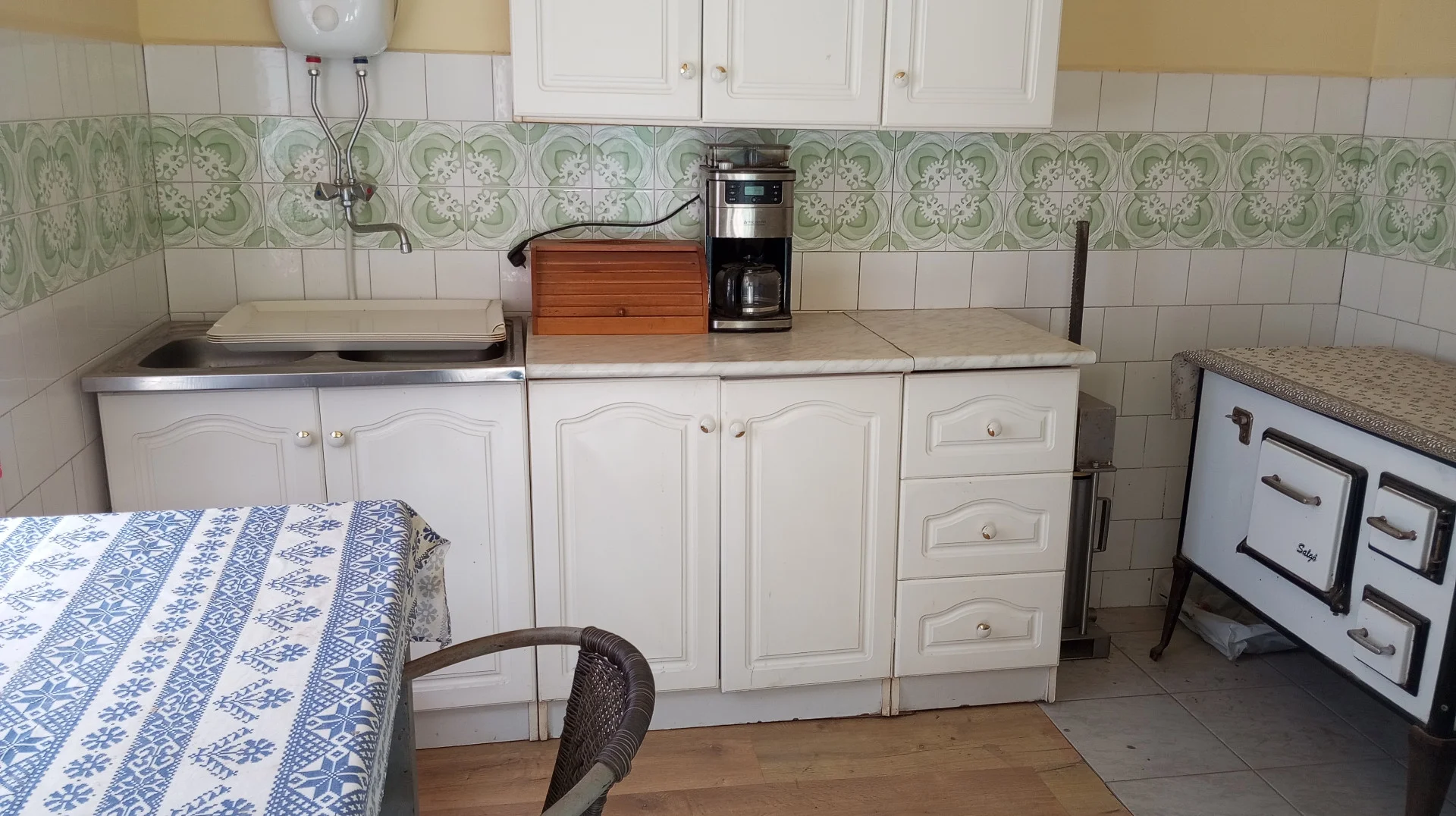 Eladó családi ház Dávodon - Kép 4