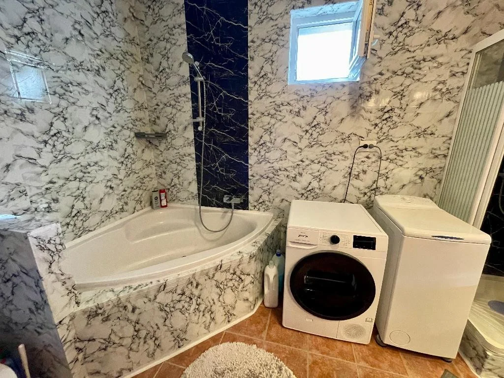 Eladó családi ház Sülysápon - Kép 10