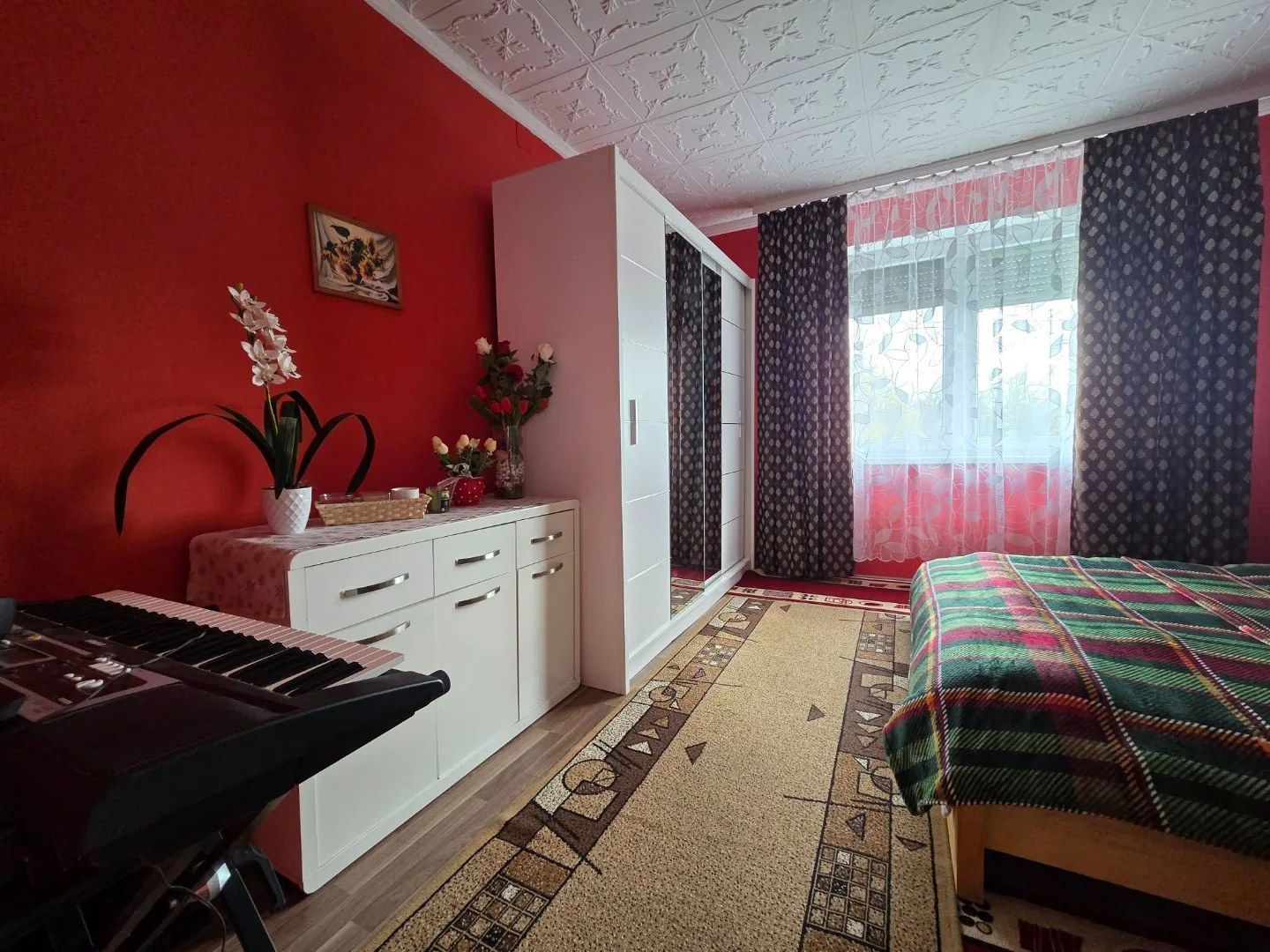 Eladó családi ház Bujon - Kép 11