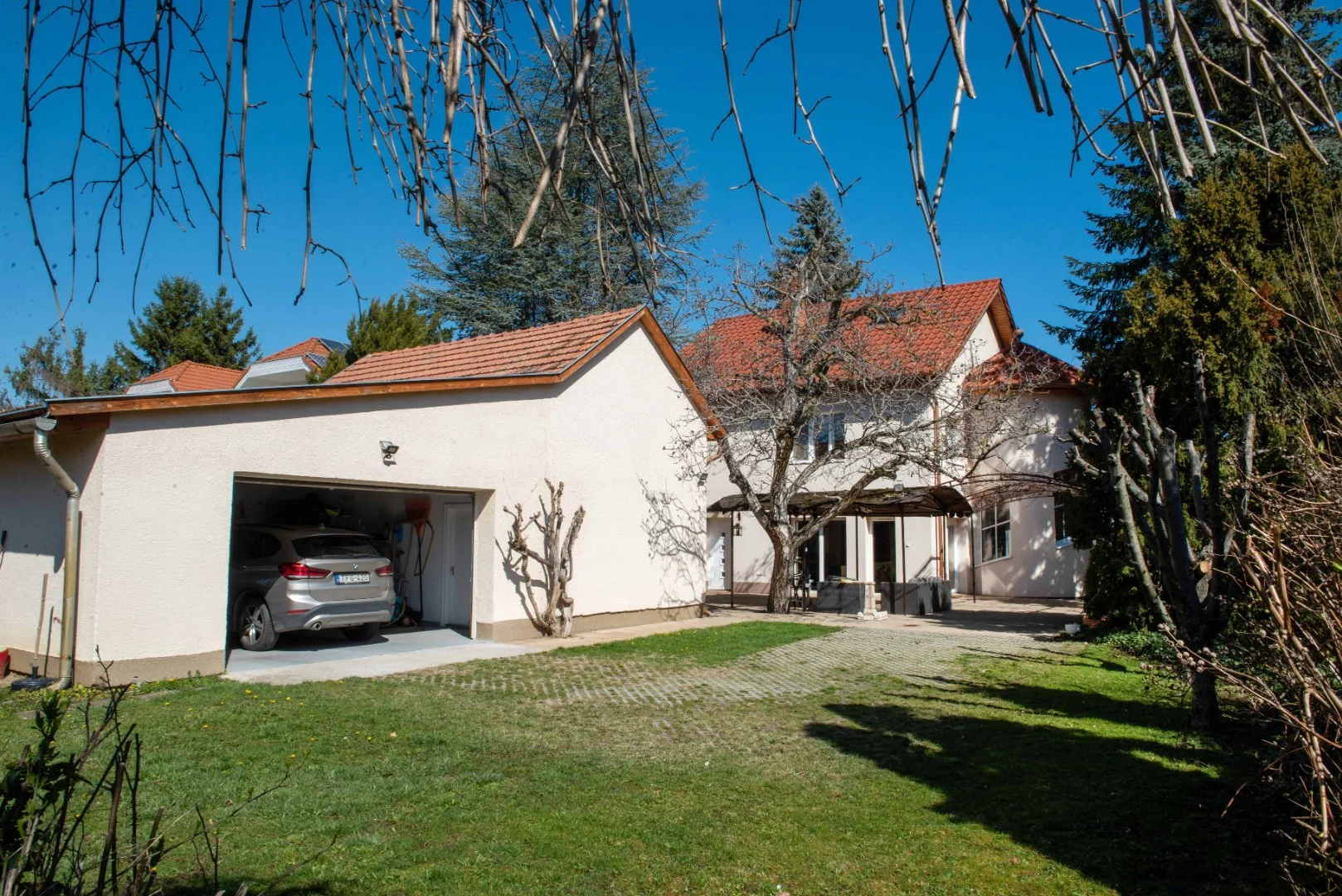 Eladó családi ház Szegeden - Kép 2