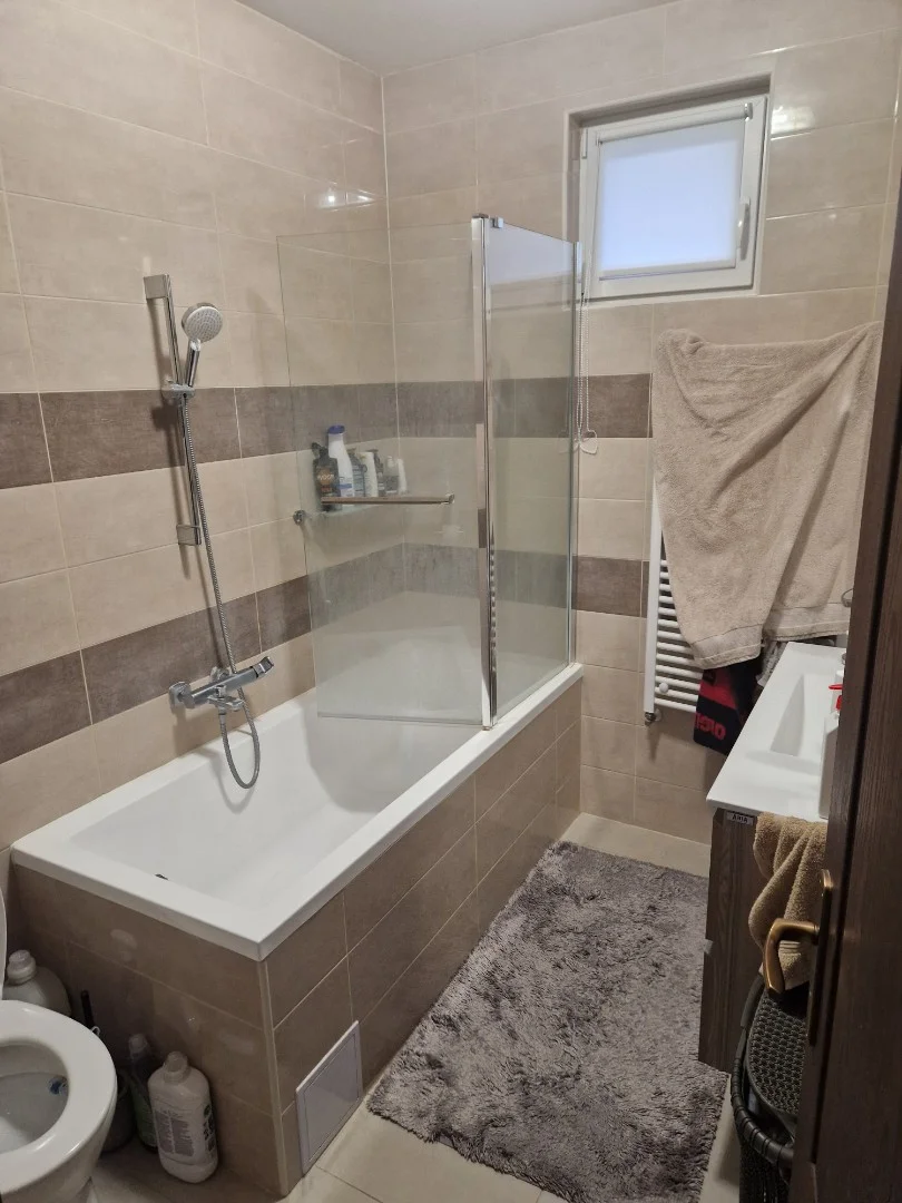 Eladó családi ház Debrecenben - Kép 3