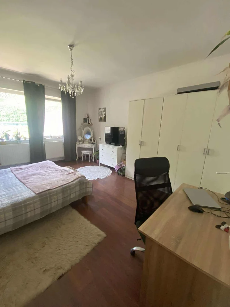 Eladó családi ház Dunaújvárosban - Kép 7