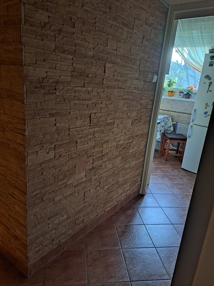 Eladó panel lakás Győr Ifjúság krt - Kép 2