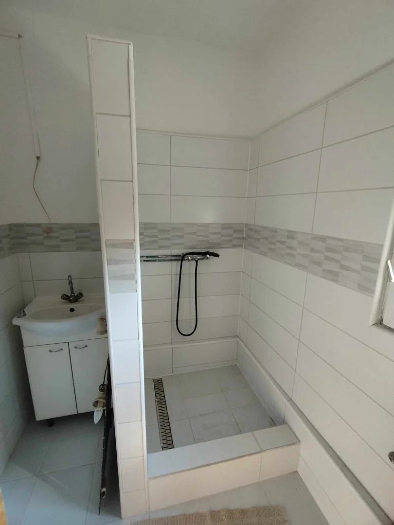 Eladó tégla lakás Gyulan - Kép 3