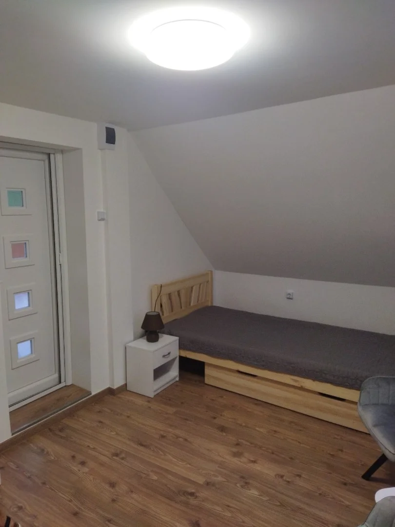 Eladó önálló nyaraló nyaraló / üdülő Dorogon - Kép 8