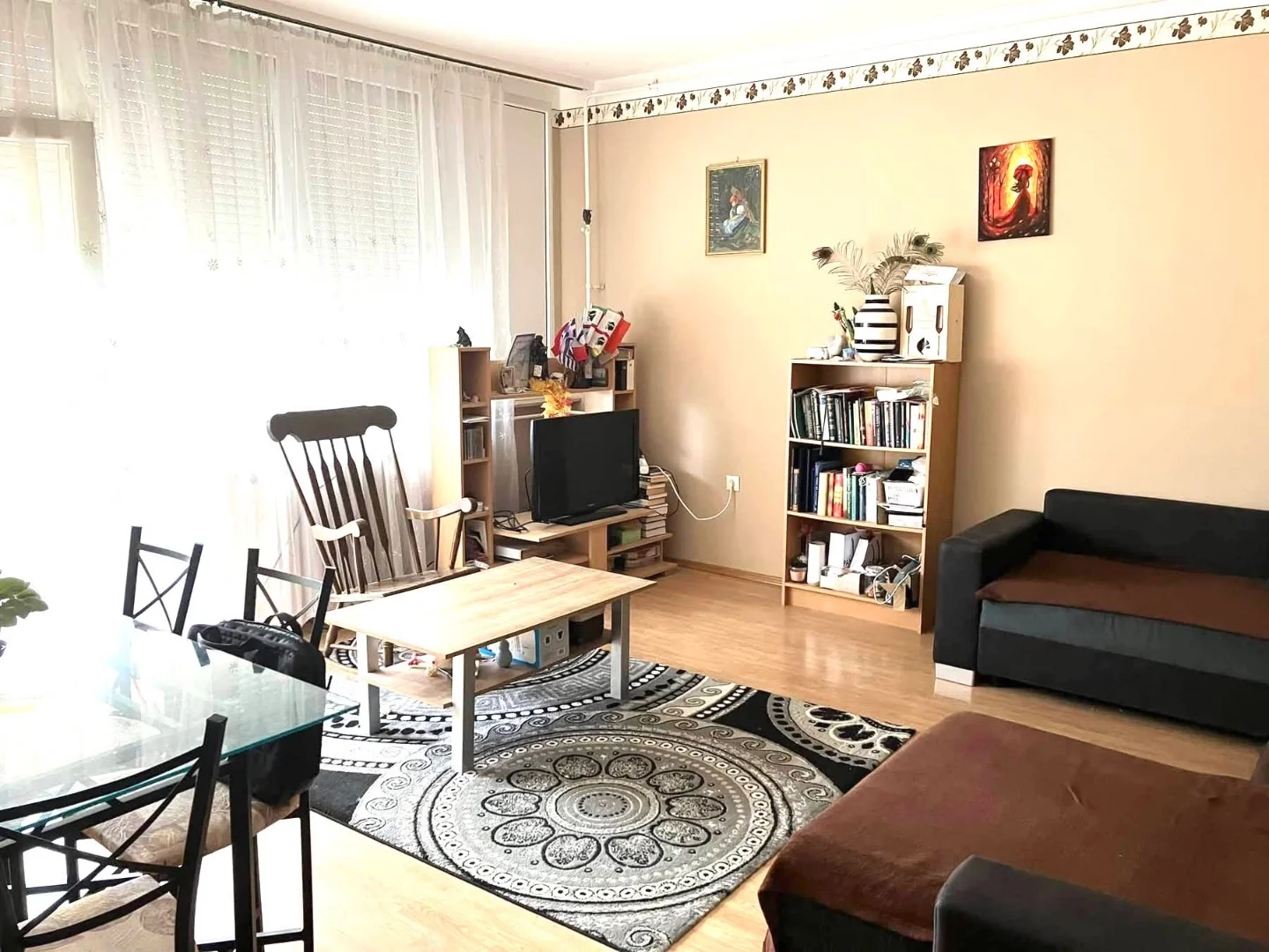 Eladó panel lakás Tatabányán - Kép 4