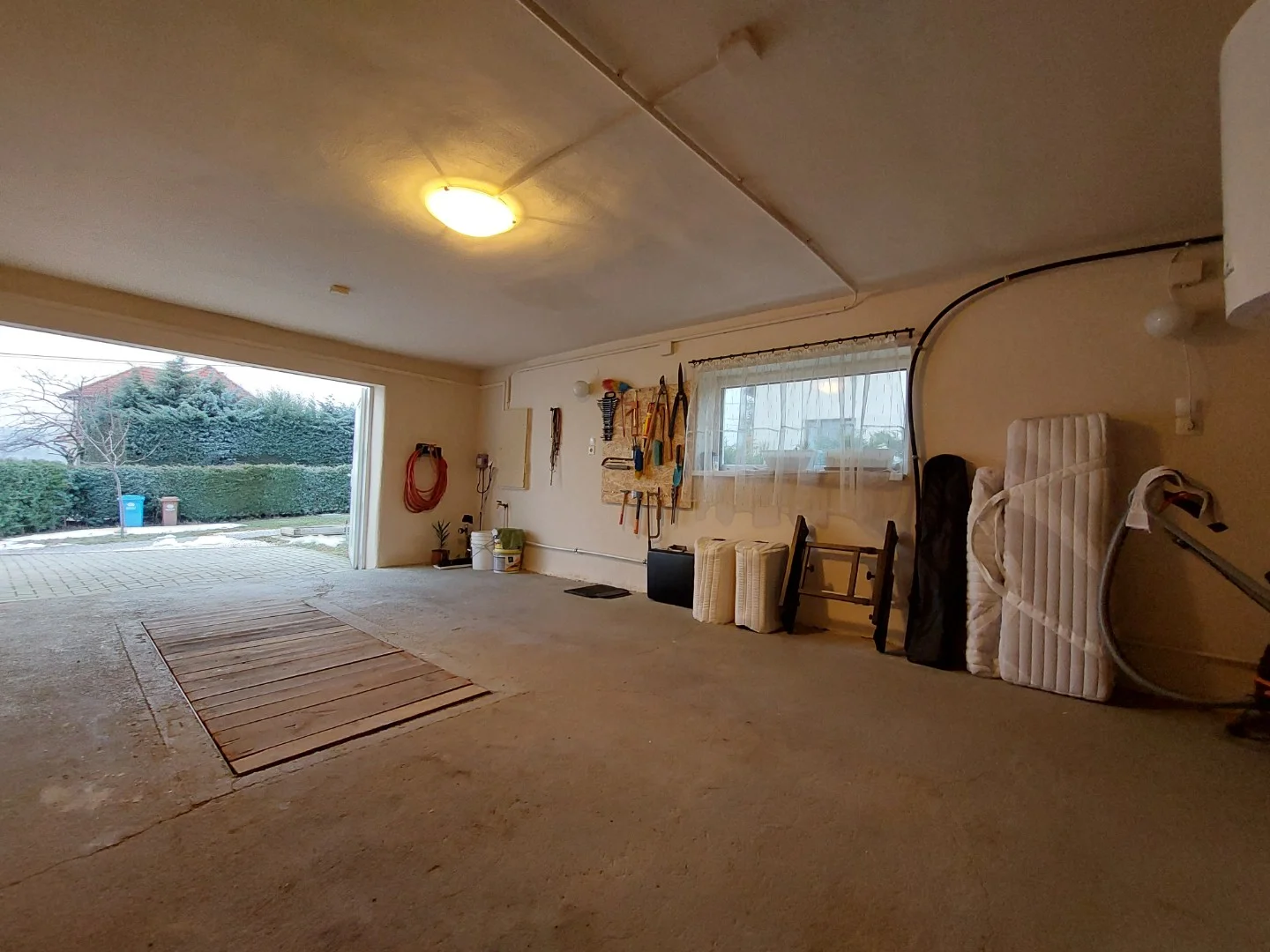 Eladó családi ház Pécsen - Kép 16