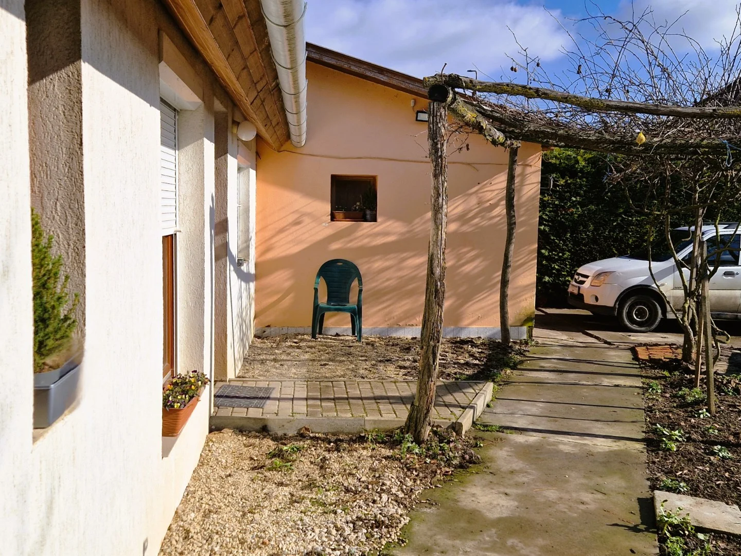 Eladó családi ház Kéthelyen - Kép 18