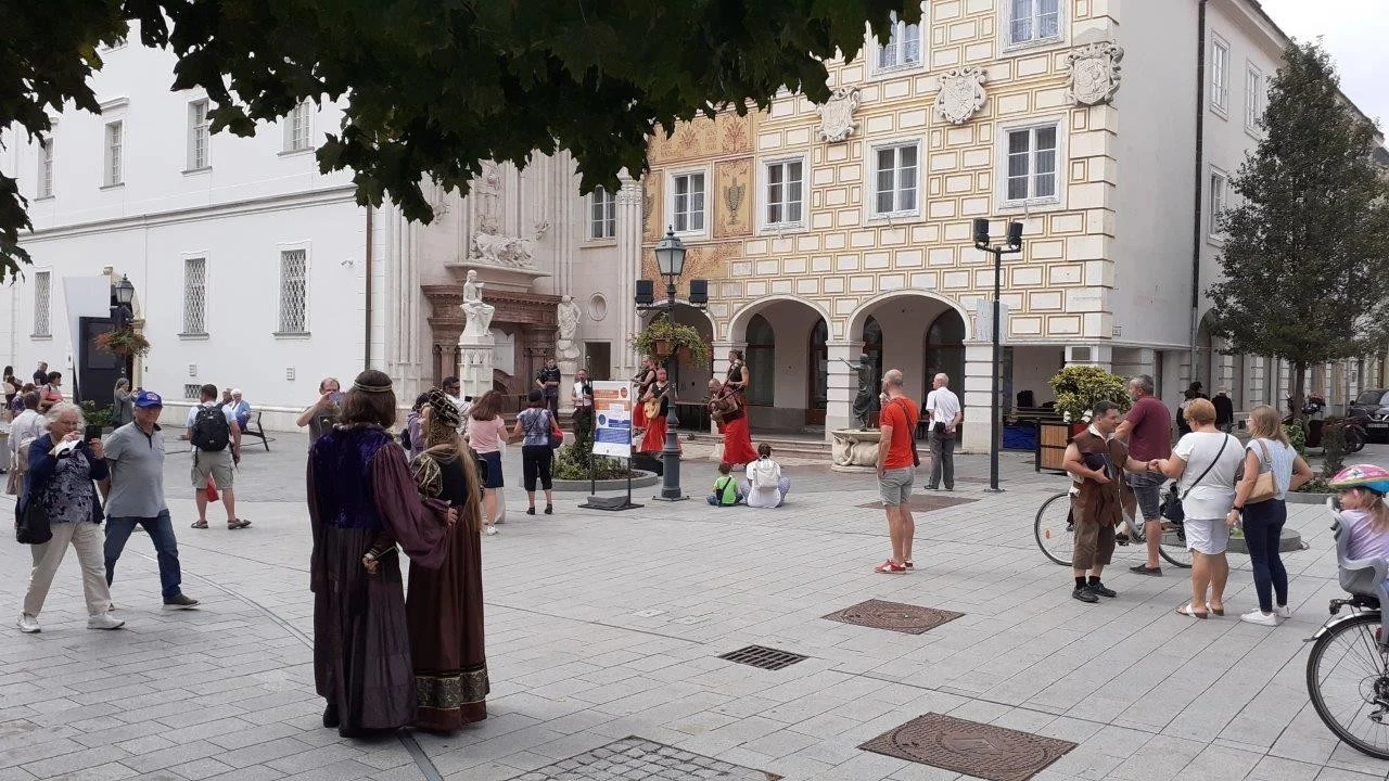 Eladó tégla lakás Székesfehérváron