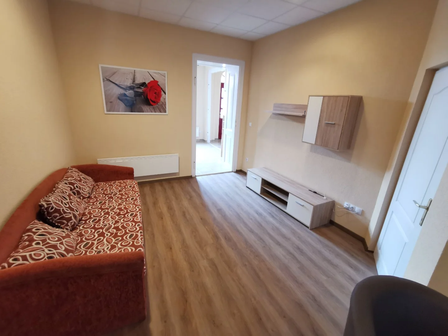 Kiadó tégla lakás Tatan - Kép 7