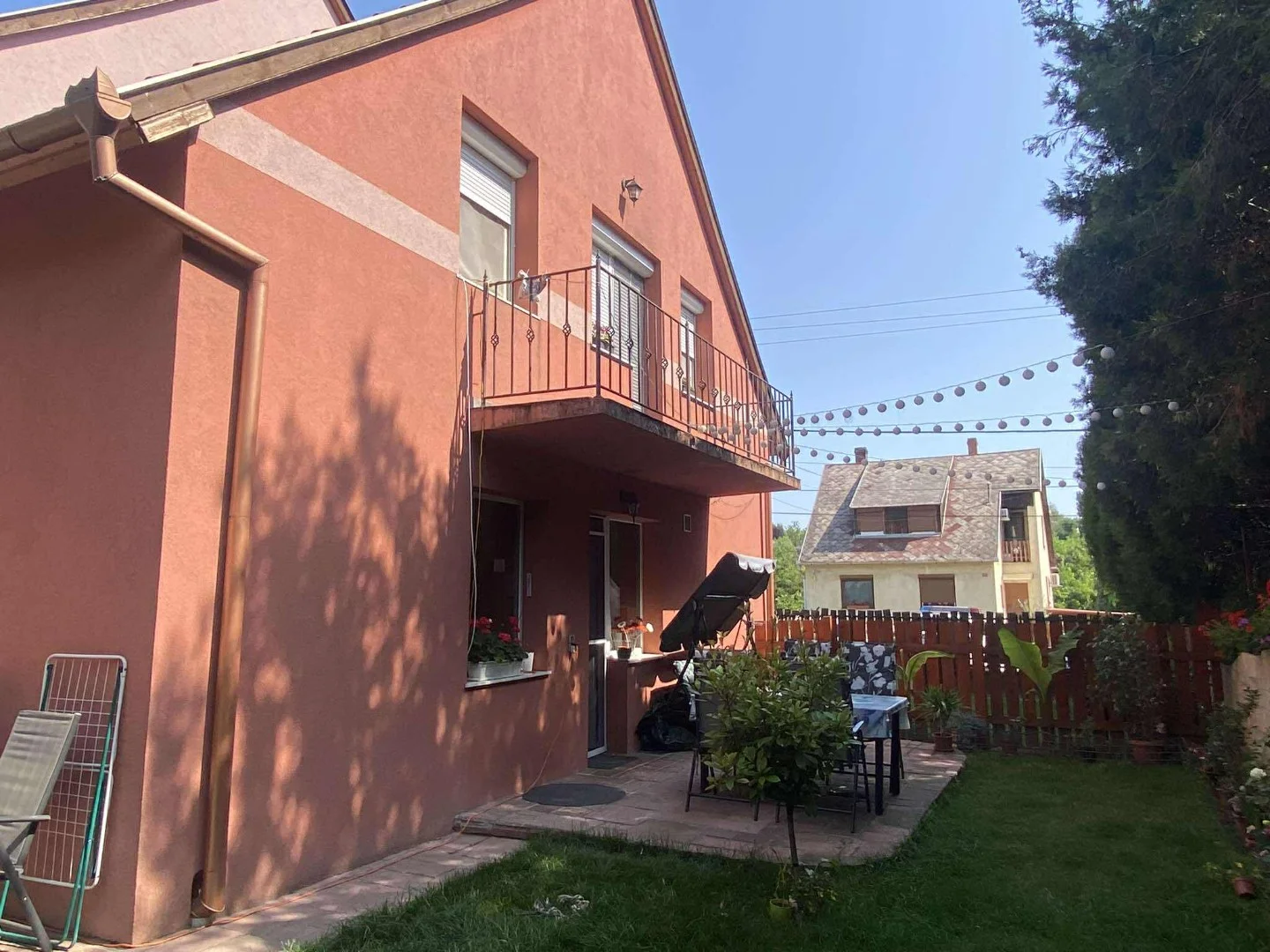 Eladó családi ház Dunaújvárosban - Kép 16