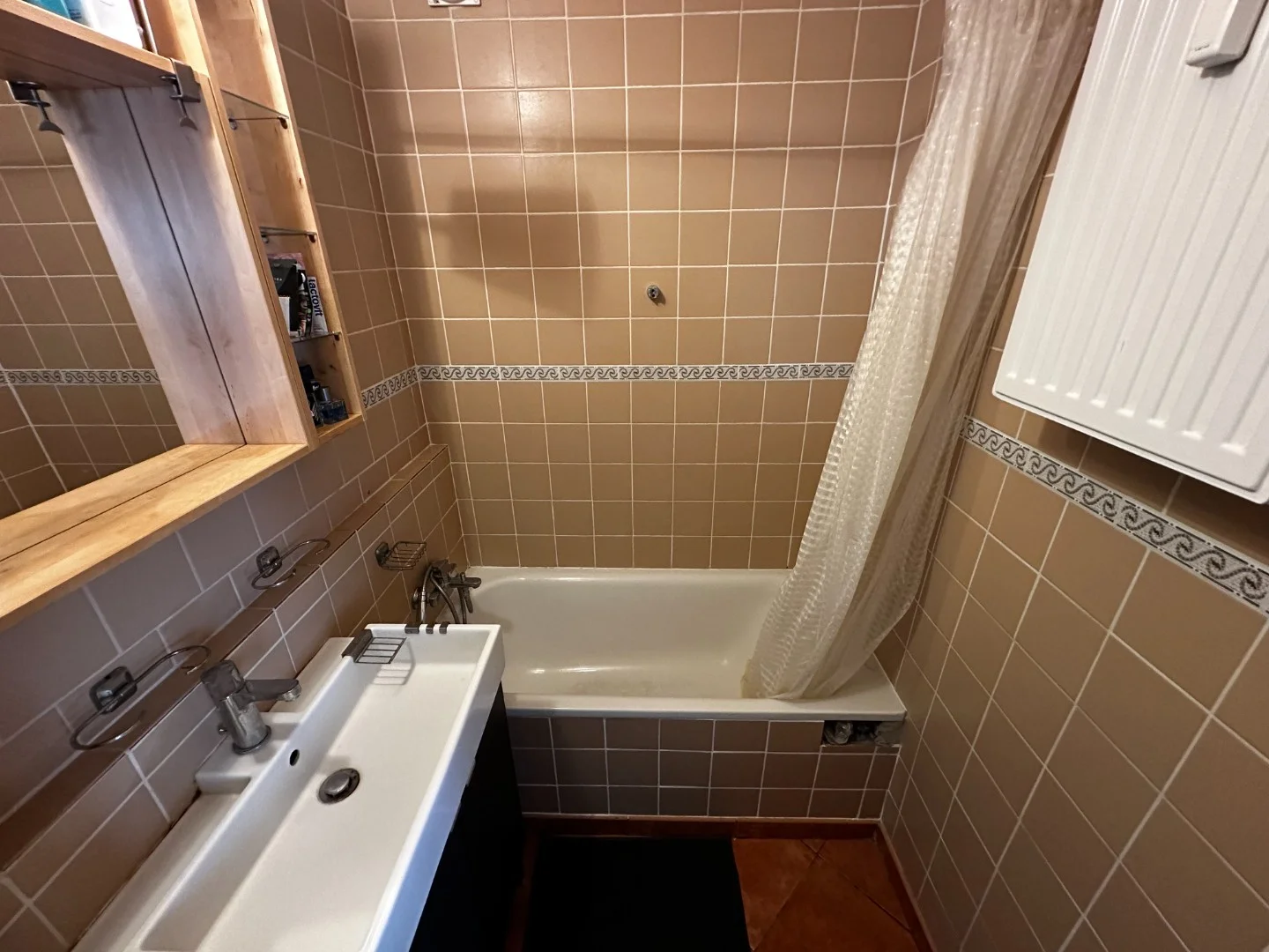 Eladó panel lakás Pécsen - Kép 12