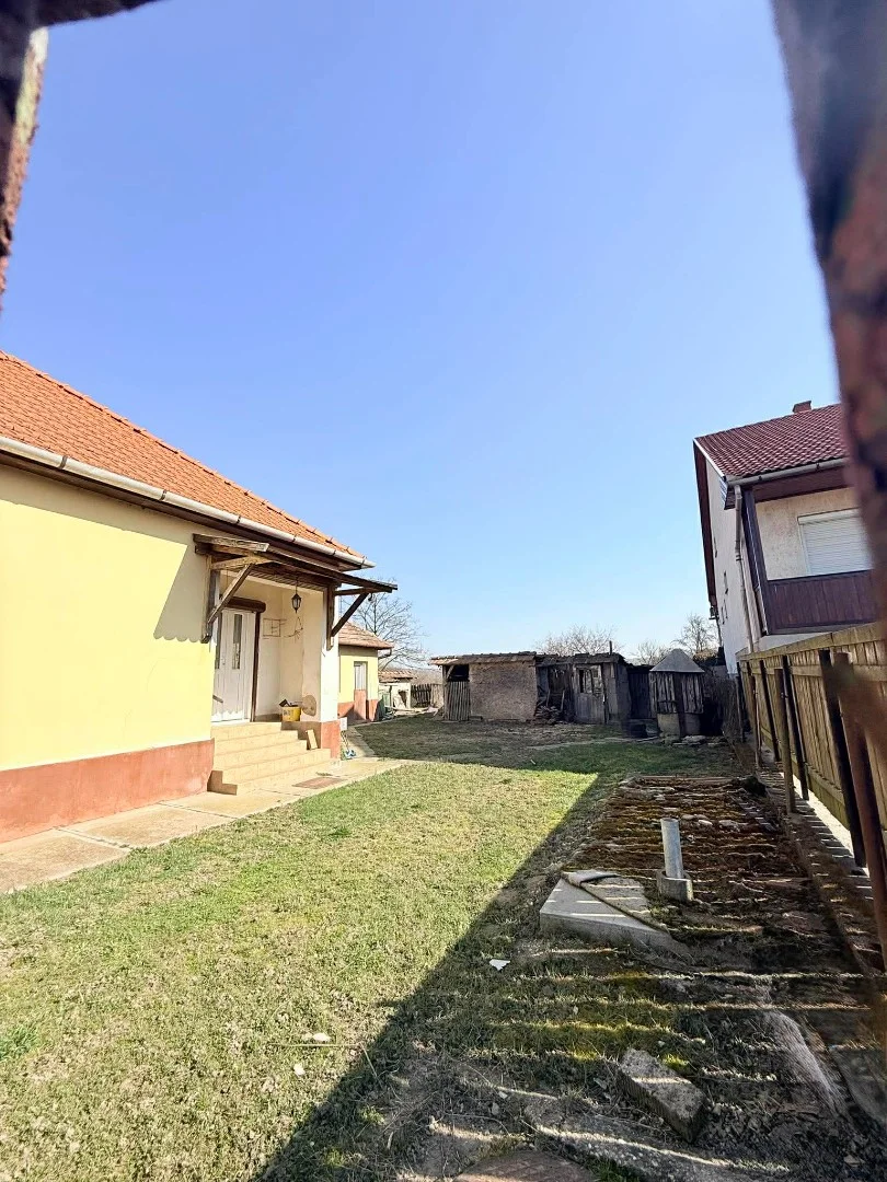 Eladó családi ház Edelényen - Kép 2