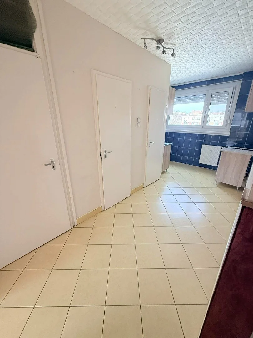 Eladó panel lakás Kazincbarcikan - Kép 10