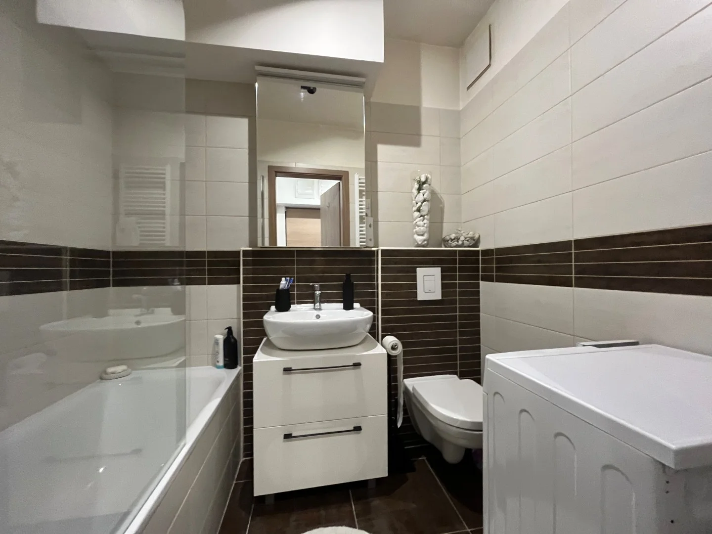 Eladó tégla lakás Budapest 13. ker.en - Kép 2