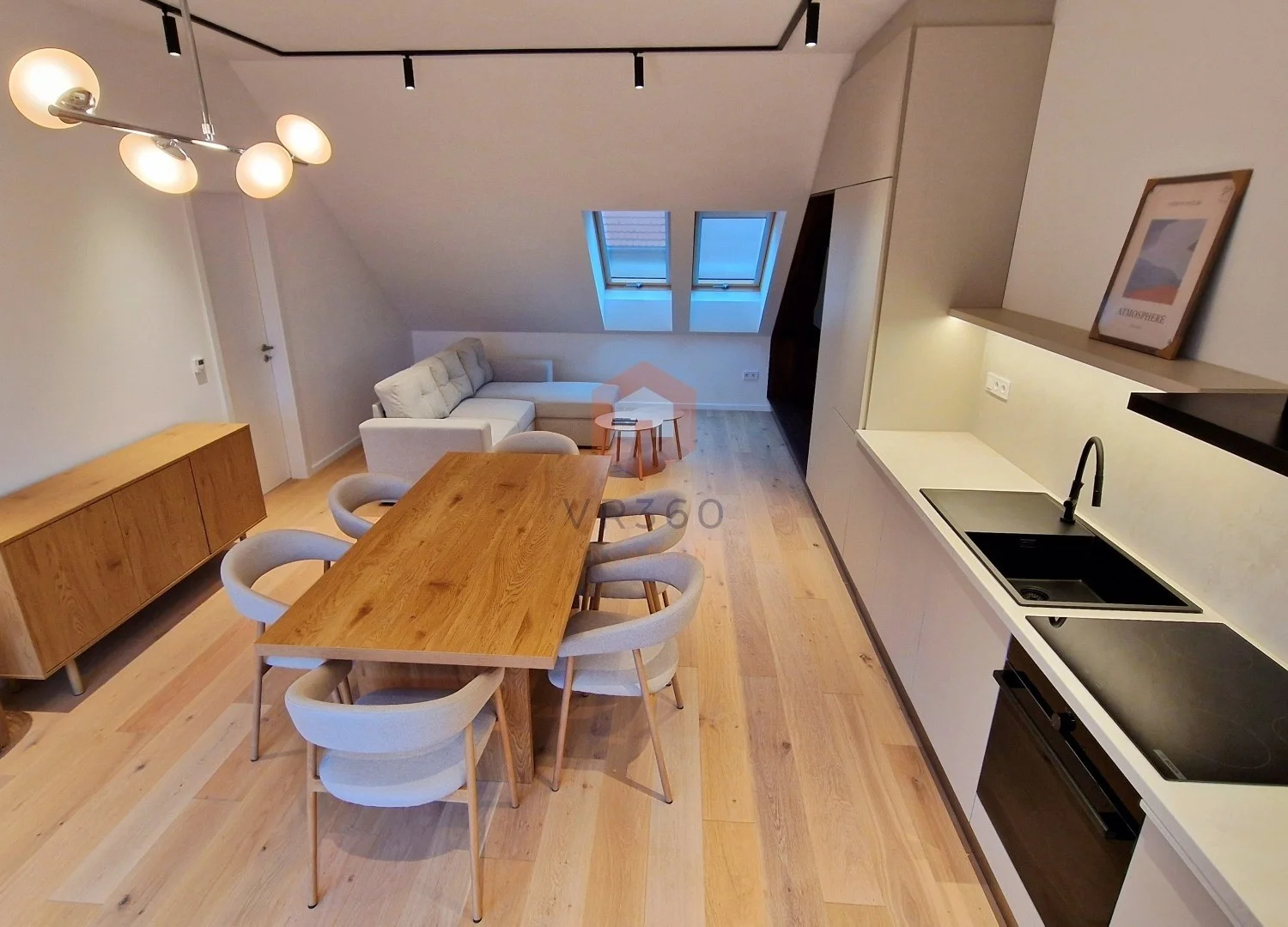 Eladó tégla lakás Pécsen - Kép 3