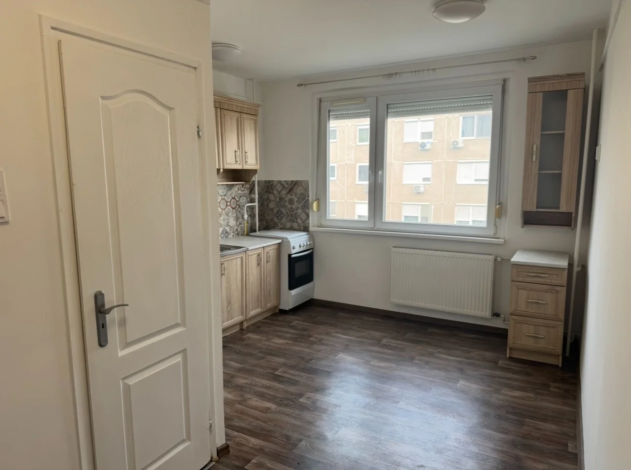 Eladó panel lakás Miskolcon - Kép 2