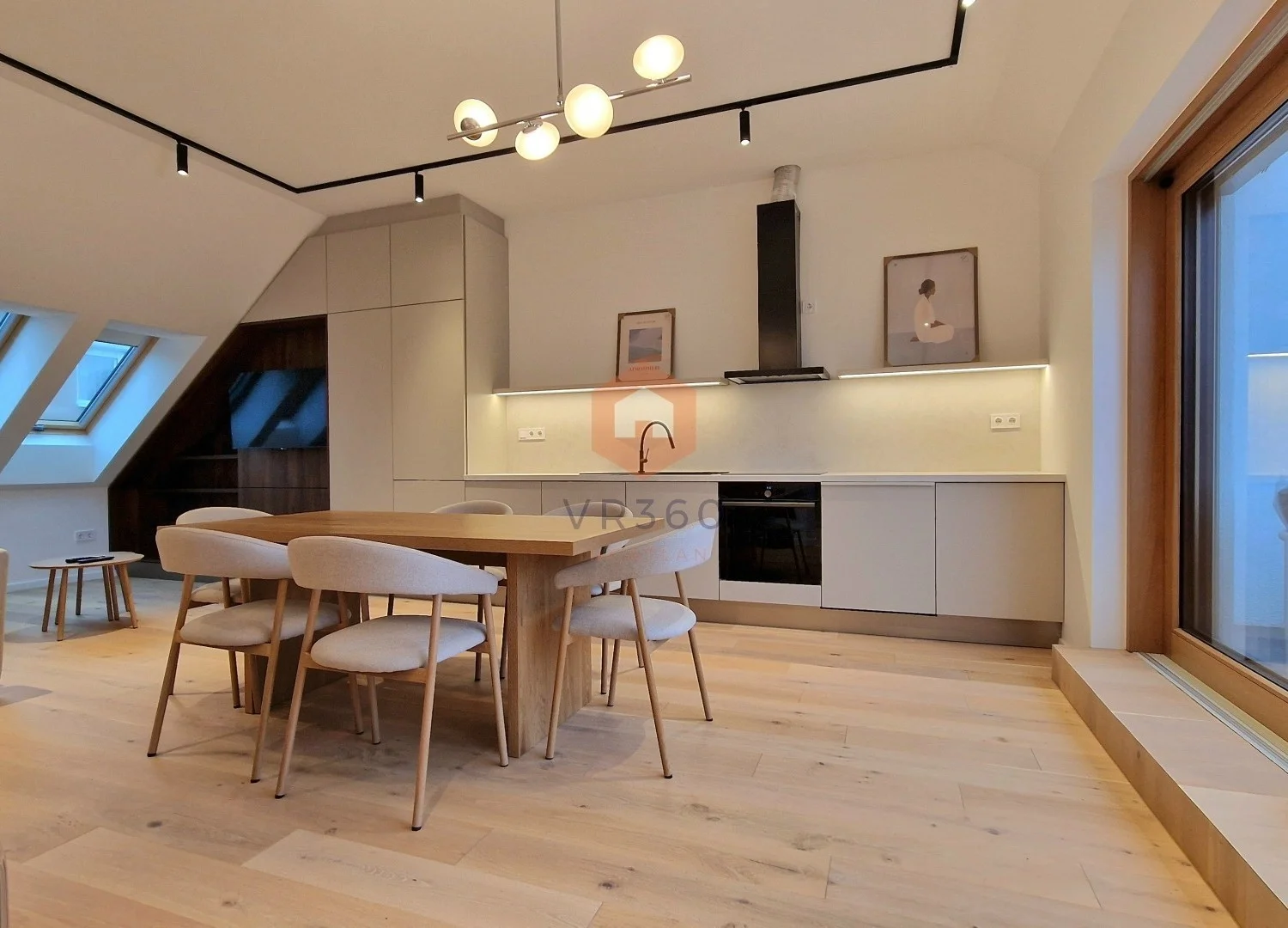 Eladó tégla lakás Pécsen