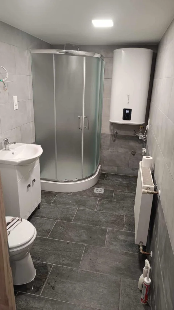 Eladó családi ház Alsóújlakon - Kép 3