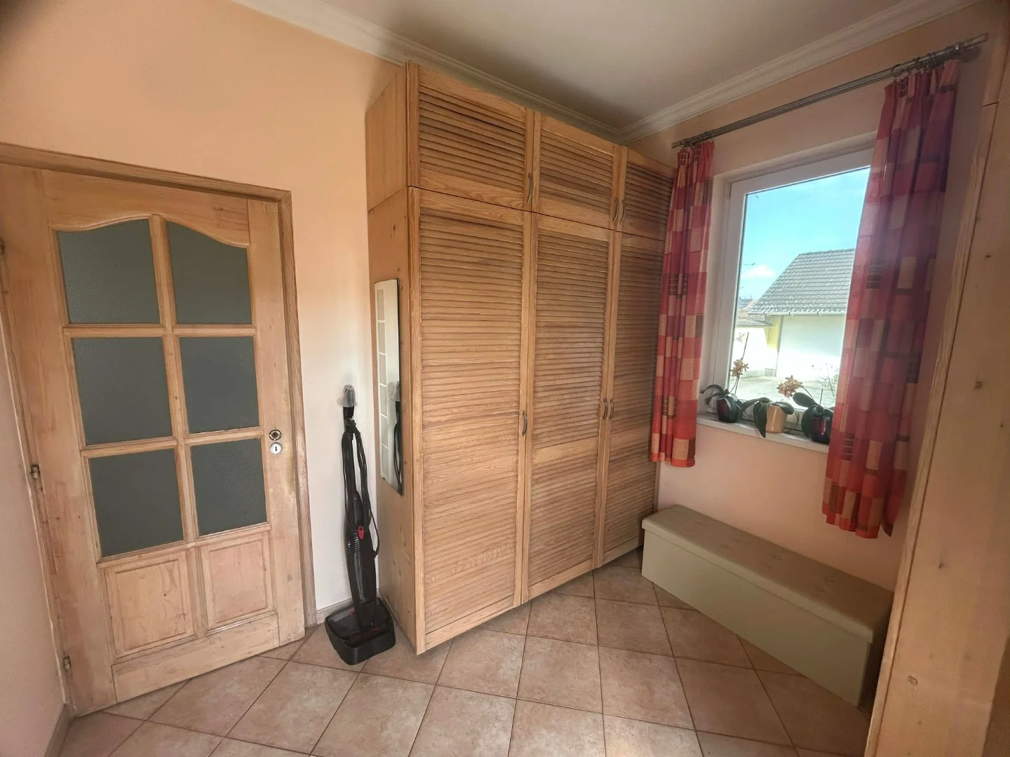 Eladó családi ház Szegeden - Kép 4