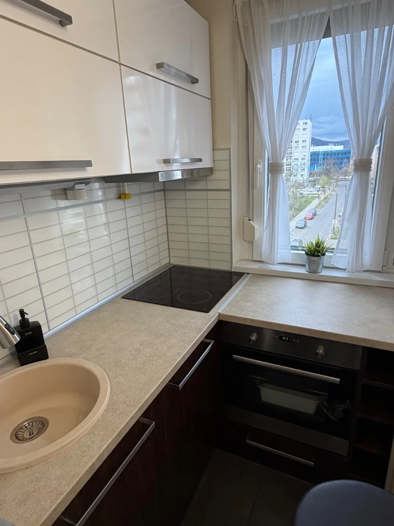 Eladó panel lakás Budapesten - Kép 4