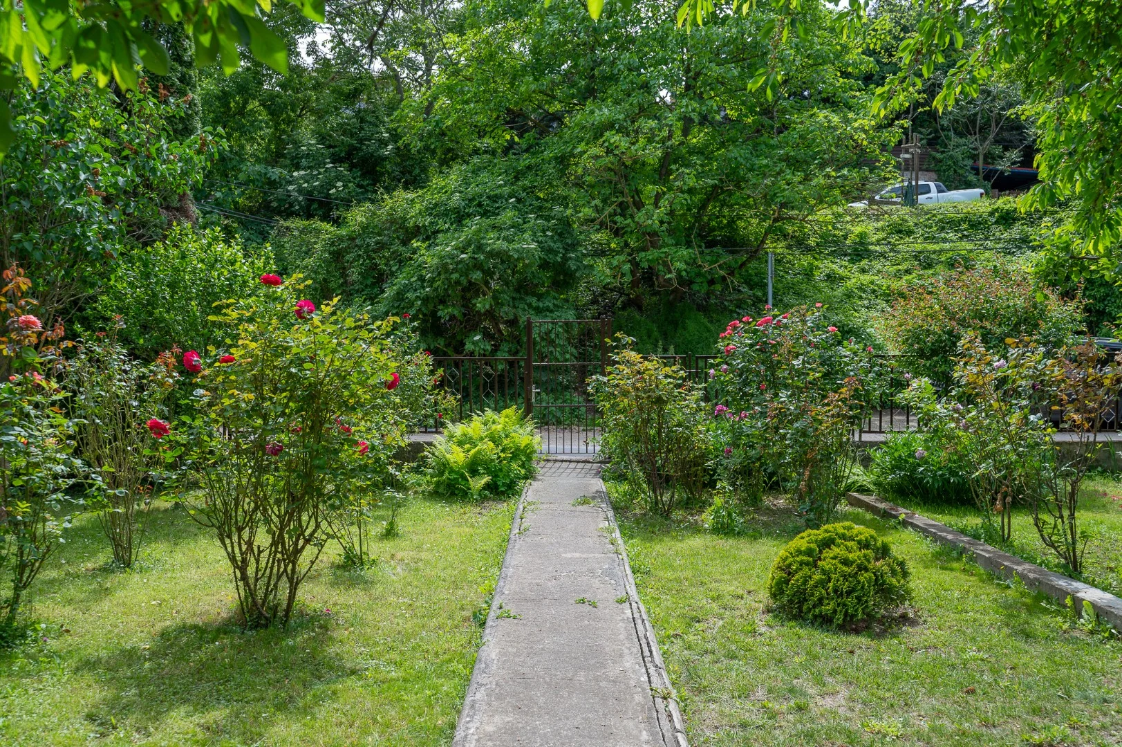 Eladó családi ház Budapest 03. ker.en - Kép 4