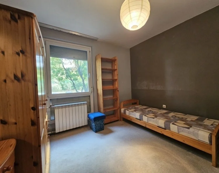 Eladó panel lakás Pécsen - Kép 2