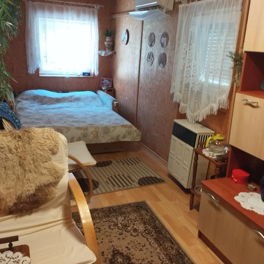 Eladó családi ház Feldebrőn - Kép 7