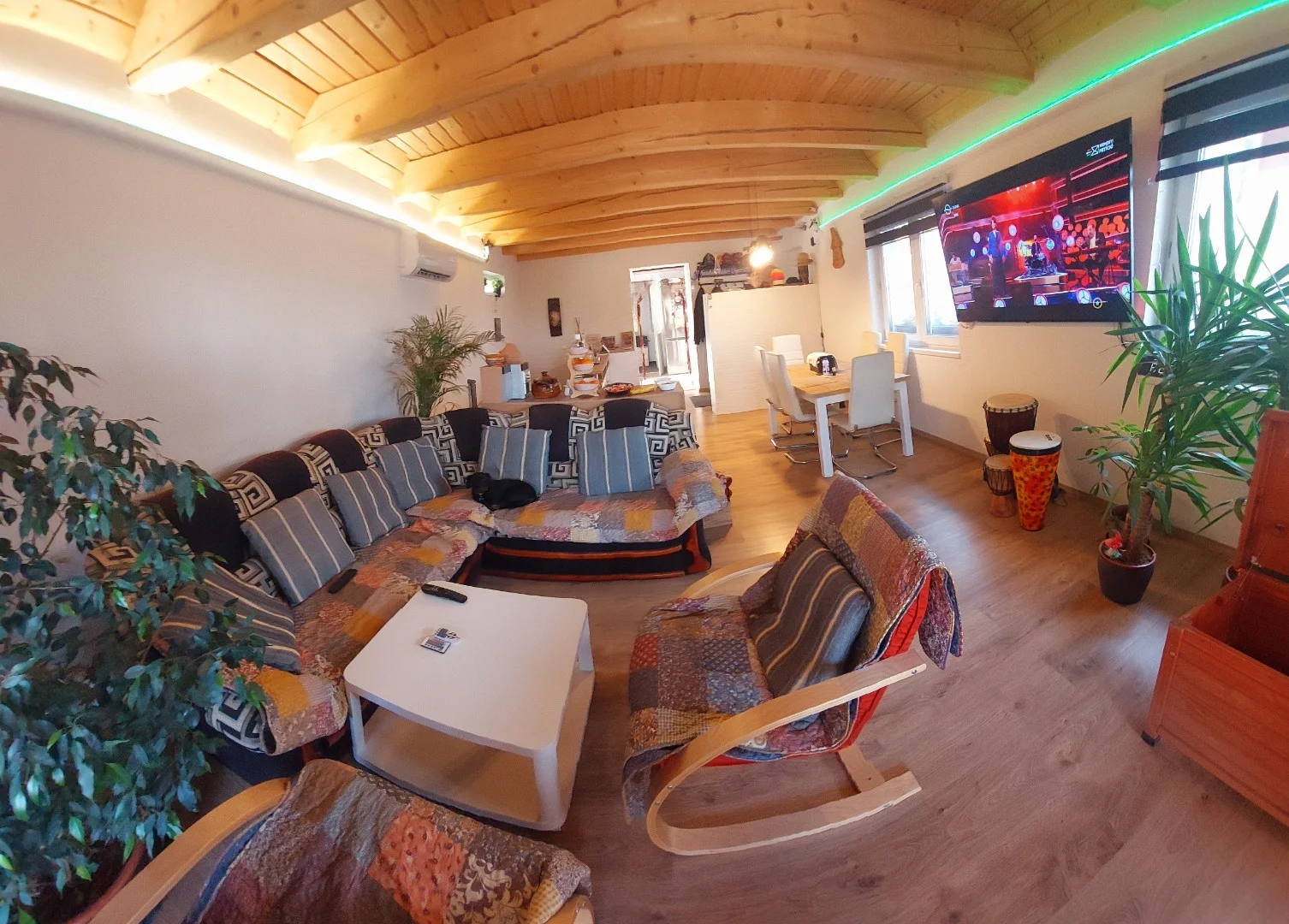 Eladó családi ház Mányon - Kép 9