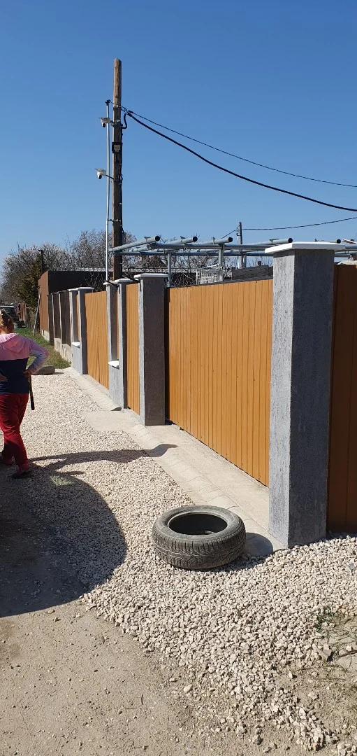 Eladó üdülőházas nyaraló / apartman nyaraló / üdülő Szigetszentmiklóson