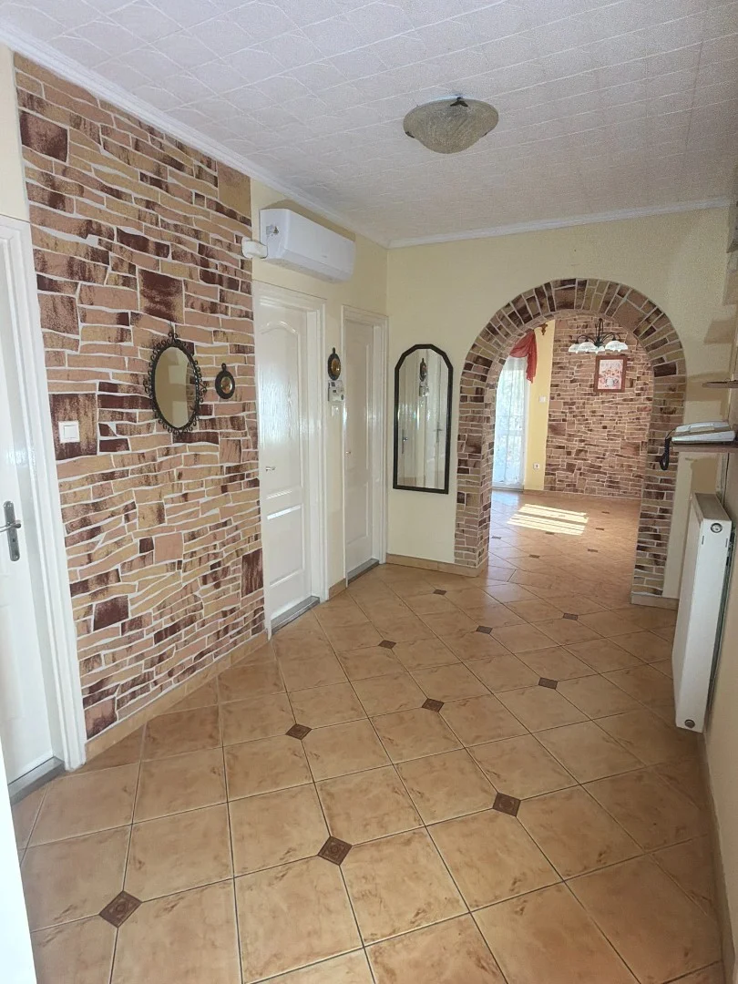 Eladó családi ház Miskolcon - Kép 11