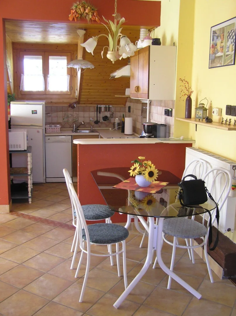 Eladó családi ház Pécsen - Kép 17