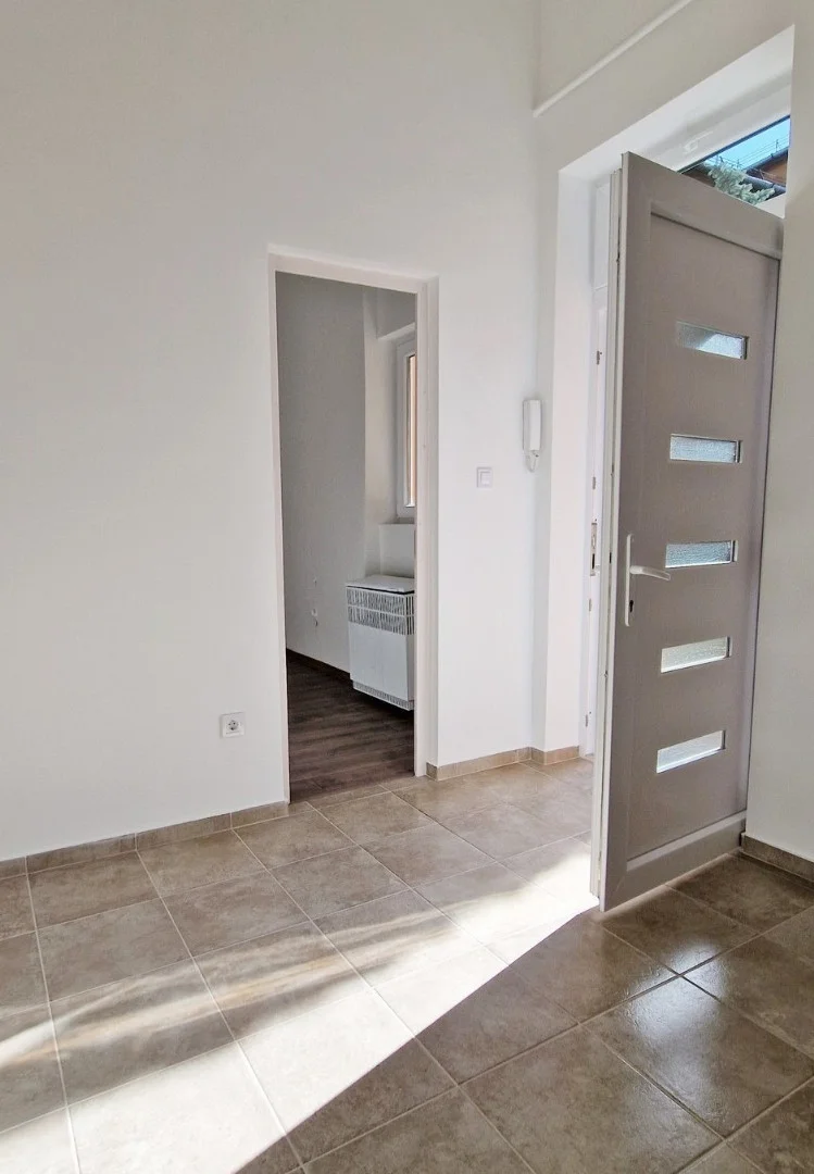 Eladó tégla lakás Budapest 04. ker.en - Kép 9