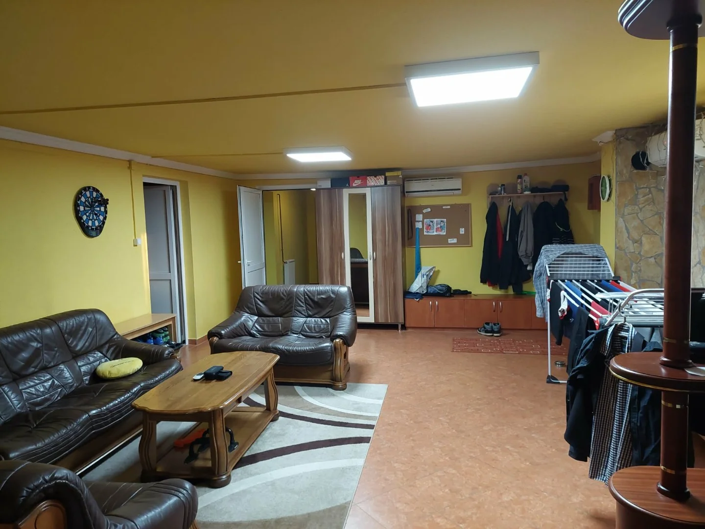 Eladó családi ház Újszászon - Kép 7