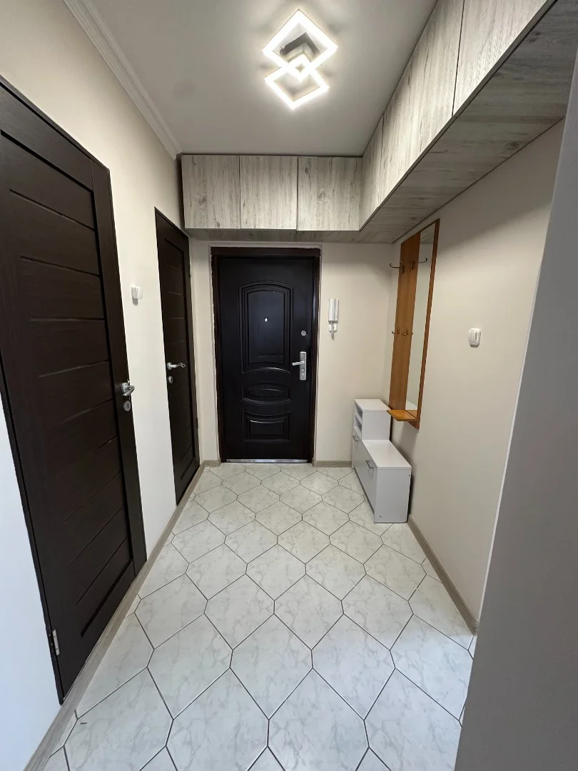 Kiadó panel lakás Debrecenben - Kép 11