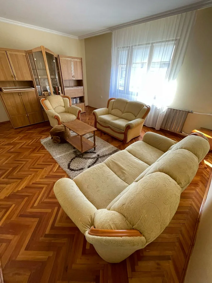 Eladó családi ház Sényőn - Kép 8